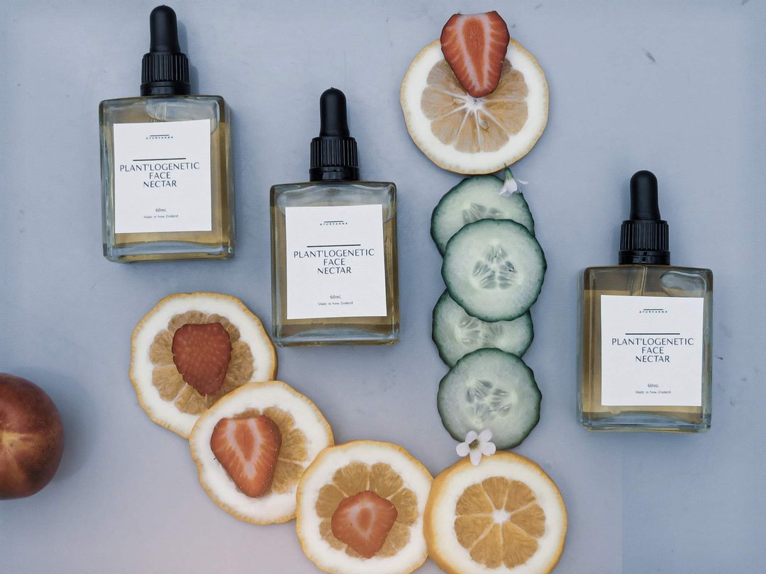 Plant'logenetic Face Nectar